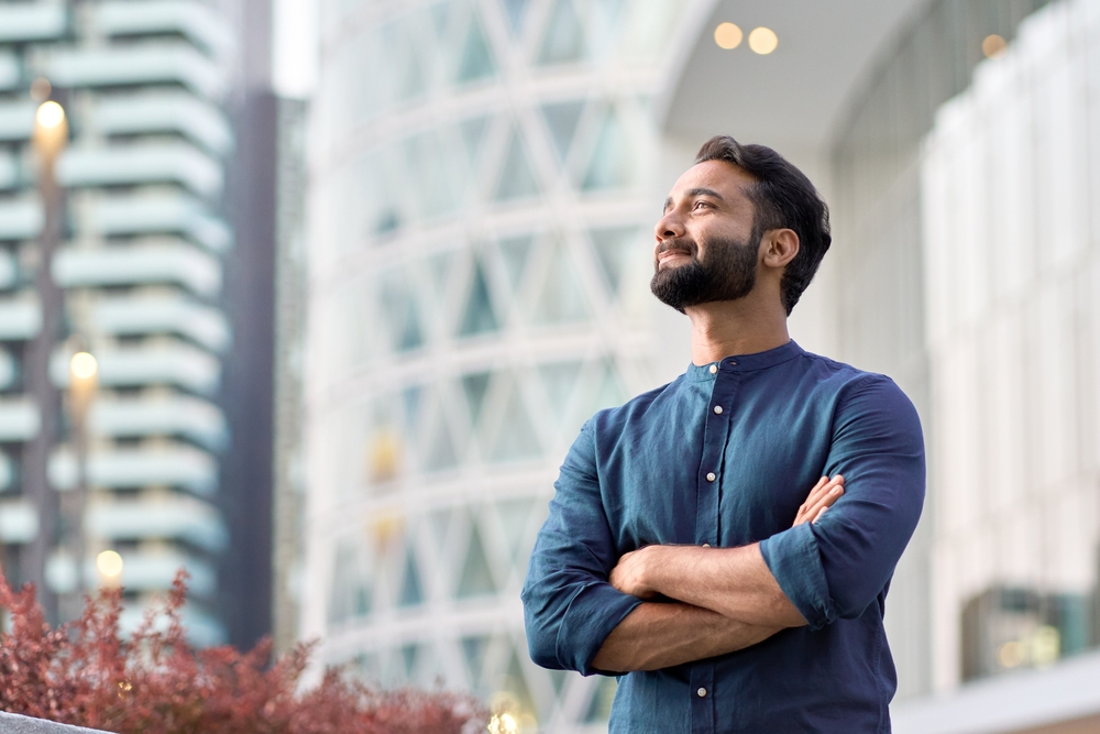 Man choosing a business address in Los Angeles